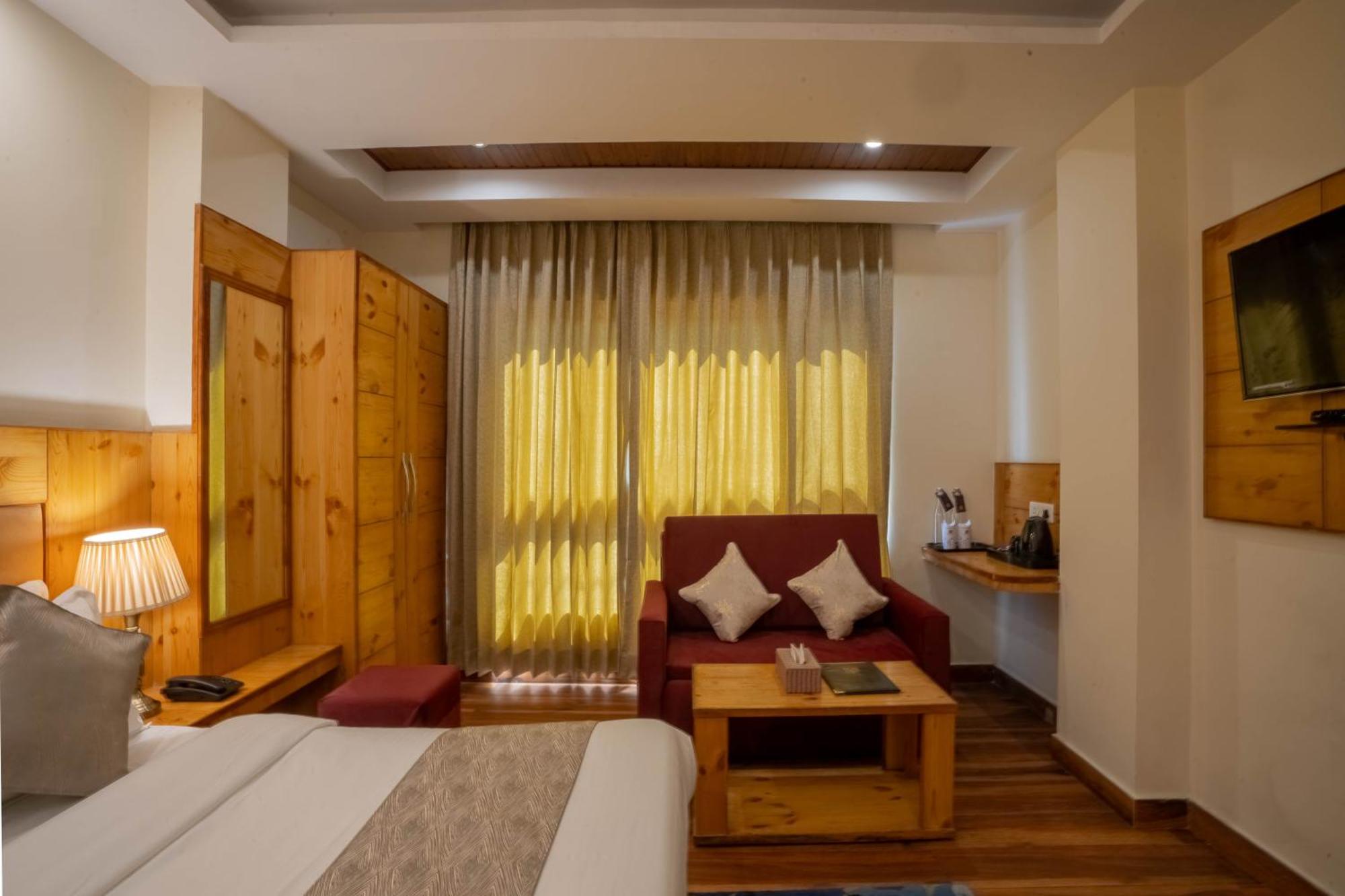 Perfectstayz Vista 5 Min Walk To Mall Road Mussoorie Exterior photo