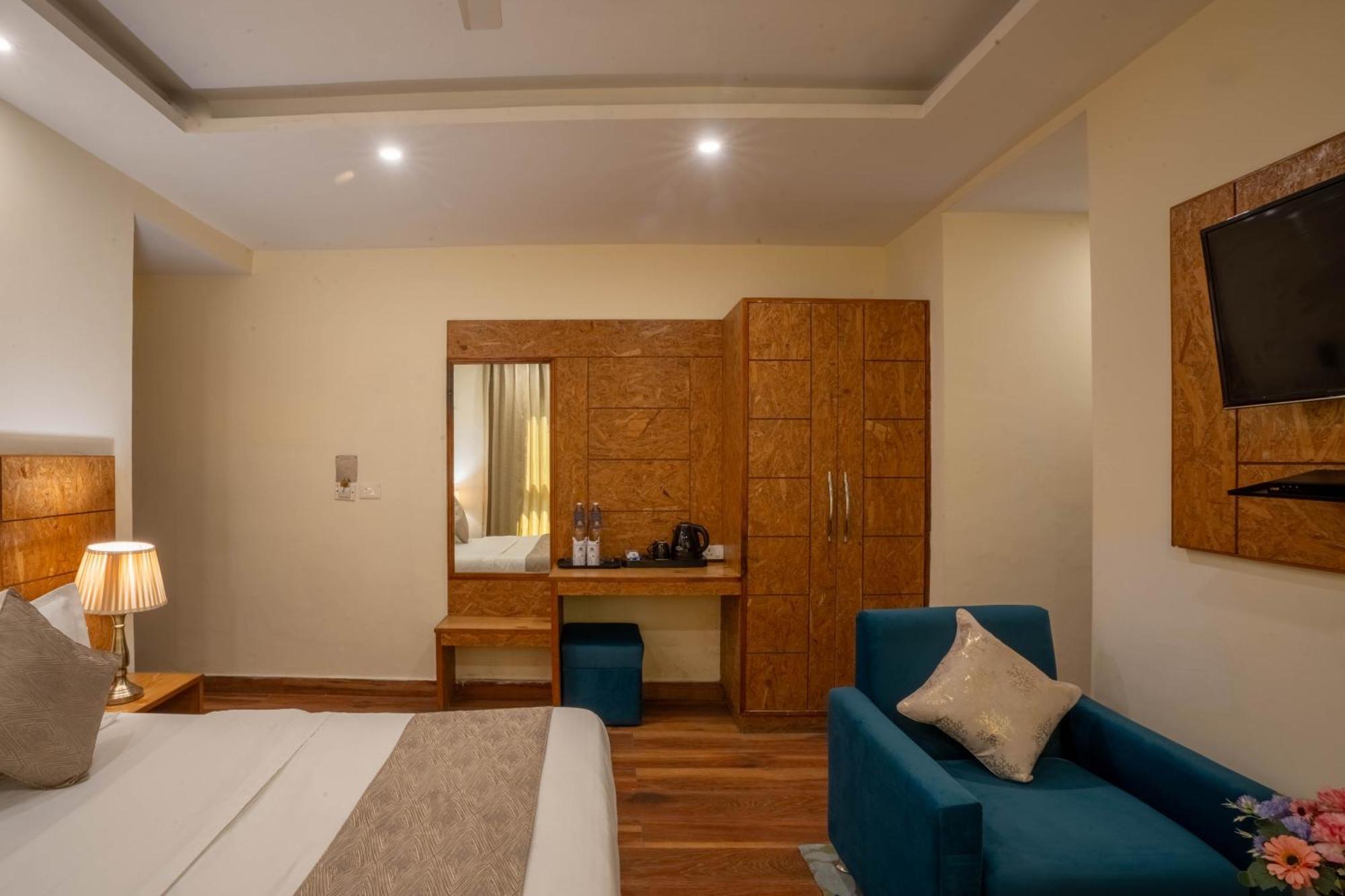 Perfectstayz Vista 5 Min Walk To Mall Road Mussoorie Exterior photo