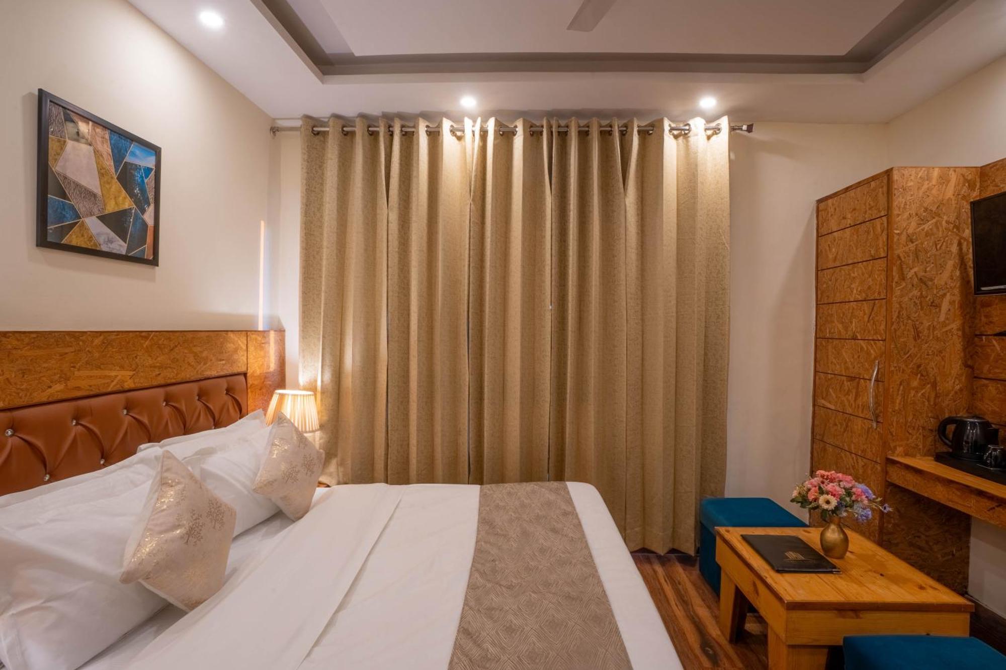 Perfectstayz Vista 5 Min Walk To Mall Road Mussoorie Exterior photo
